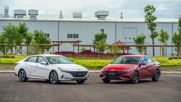 hyundai-elantra-2024-14-143756 Hyundai Elantra 2024 là lựa chọn lý tưởng dành cho khách hàng trẻ, năng động, mong muốn những trải nghiệm mới mẻ