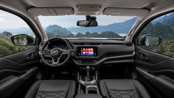 nissan-navara-2024-20-101520 Khoang lái Nissan Navara 2024 đã được làm mới với diện mạo hiện đại hơn