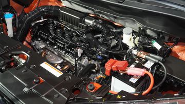 suzuki-xl7-hybrid-2024-58-010519 Suzuki XL7 Hybrid 2024 được nâng cấp hệ thống SHVS – Smart Hybrid Vehicle by Suzuki