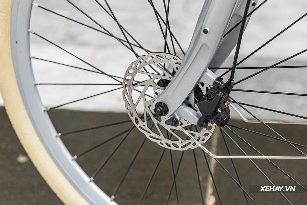 xehay-ado20a28-12102023-6