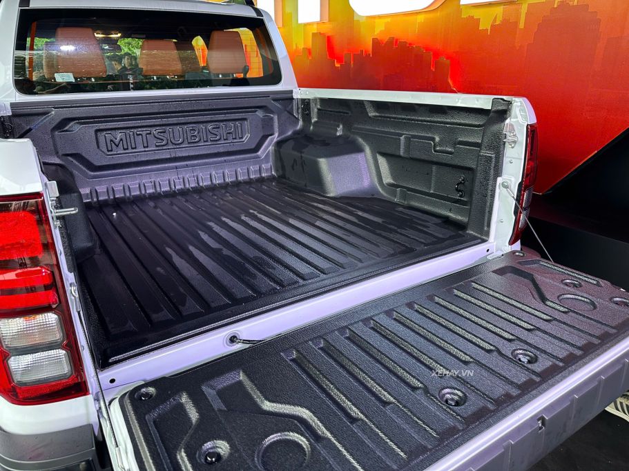 xehay_triton20ra20mat202_110924_2