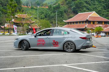 dsc02961-173158 Toyota Camry 2025 tiếp tục trang bị đầy đủ tính năng an toàn cao cấp Toyota Safety Sense cho cả 3 phiên bản