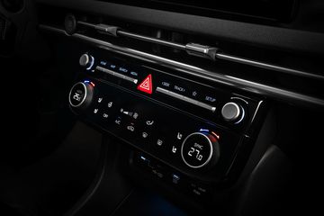 hyunda-tucson-2025-20-062745 Hyundai Tucson 2025 trang bị hệ thống điều hòa thông gió đa chiều mới giúp làm mát dễ chịu hơn