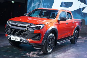 isuzu-d-max-2025-31-235226