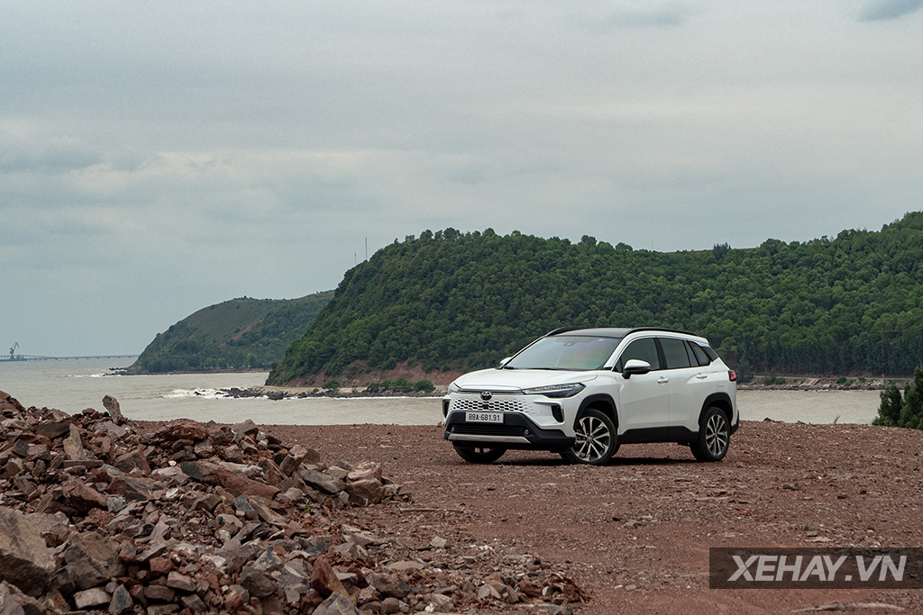 xehay-toyota-corolla-cross-23102024-6