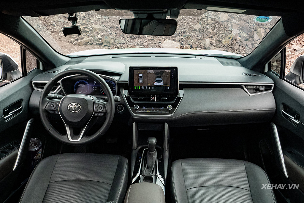 xehay-toyota-corolla-cross-23102024-8