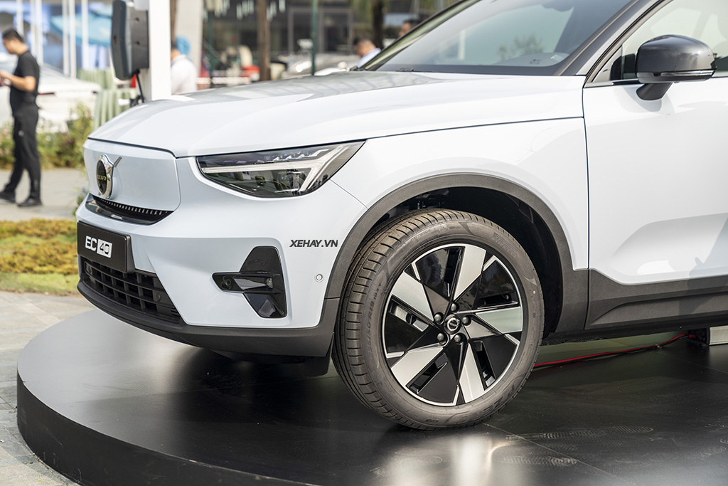 xehay-volvo20ec40-15112024-5