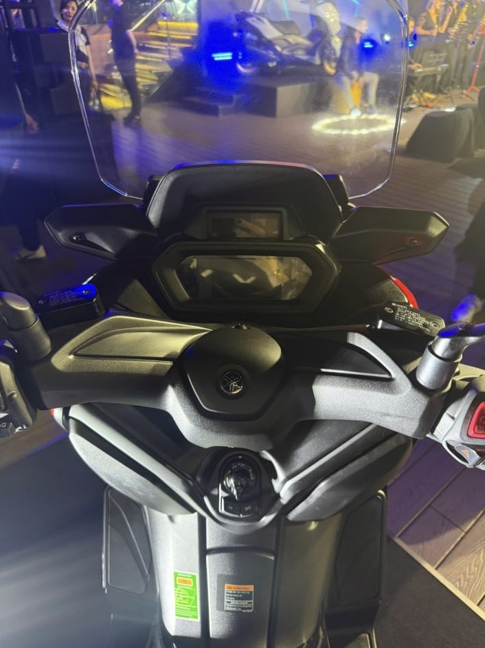 xehay-yamaha20xmax300202025-01062520-201