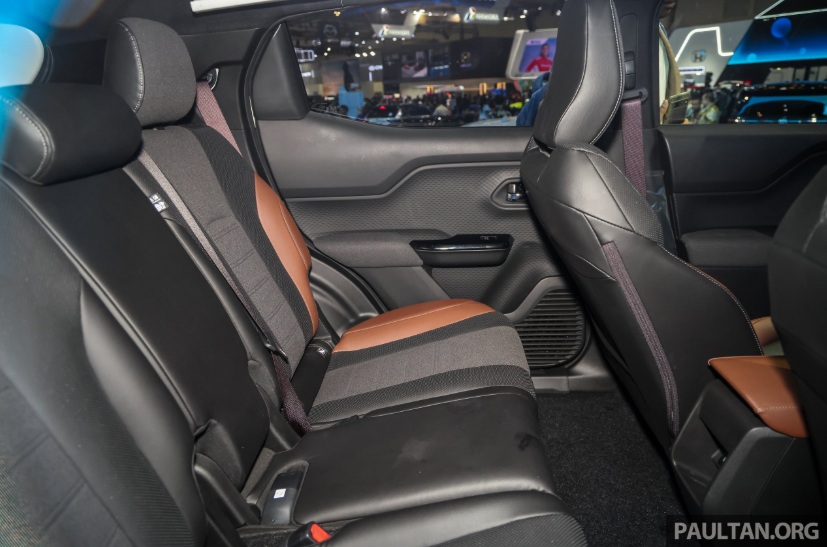 xehay_toyota20urban20cruiser20ev_240725_6