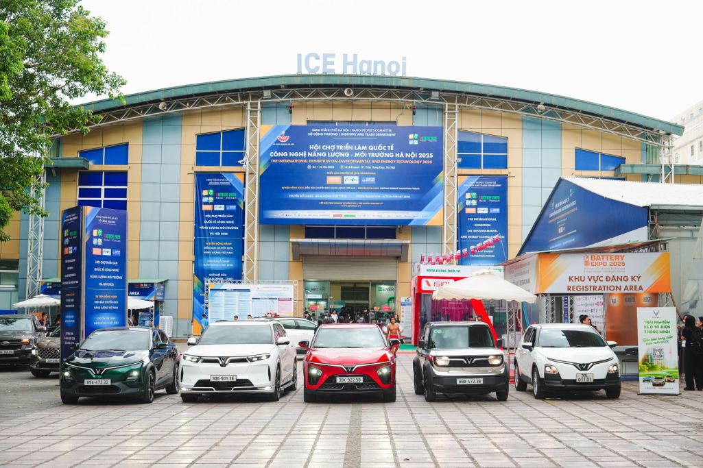 xehay_trien20lam20xe20dien_260625_1
