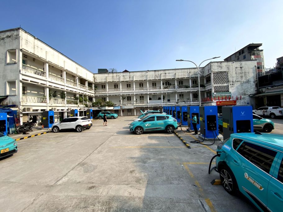 xehay_vf201007_100725_5