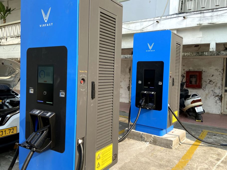 xehay_vf201007_100725_6