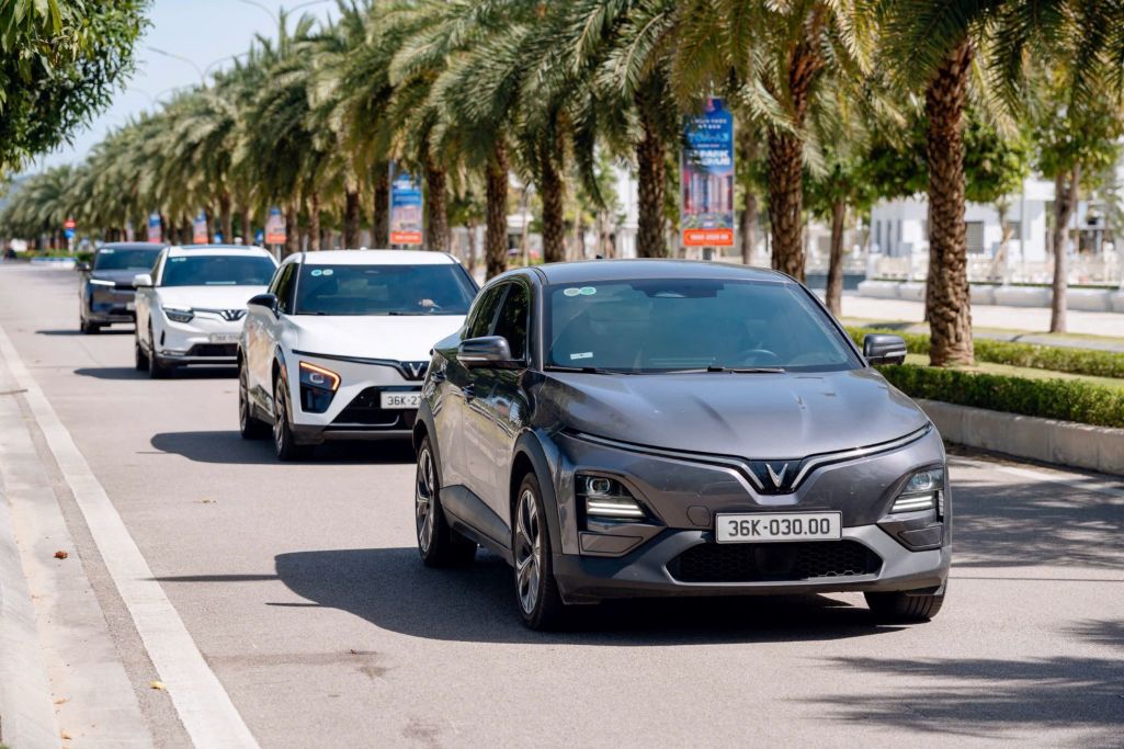 xehay_vf202308_230825_1