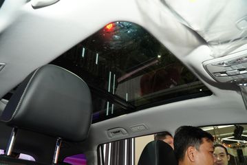gac-m6-pro-2025-26-154258 Phiên bản cao cấp của GAC M6 Pro 2025 trang bị cửa sổ trời toàn cảnh khá cao cấp
