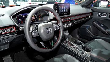 honda-civic-2025-16-153854 Honda Civic e:HEV RS còn vượt trội với chế độ lái Individual được cá nhân hóa