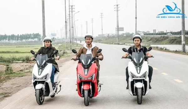 Xe máy điện Pega NewTech