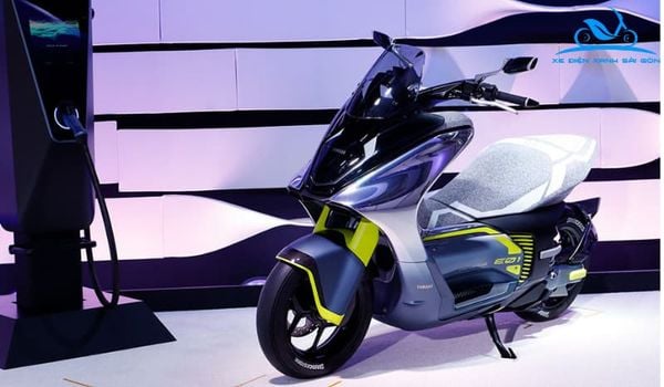 Xe máy điện Yamaha E01