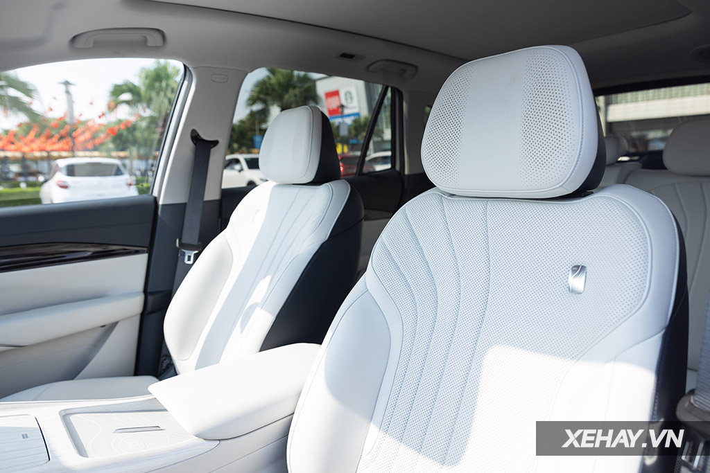 xehay-geely-ex5-29092025-11