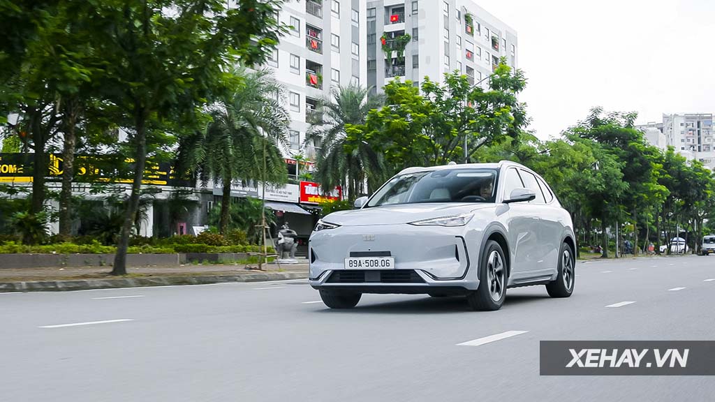 xehay-geely-ex5-29092025-5