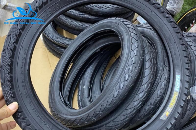 Lốp xe đạp điện hiệu Kenda