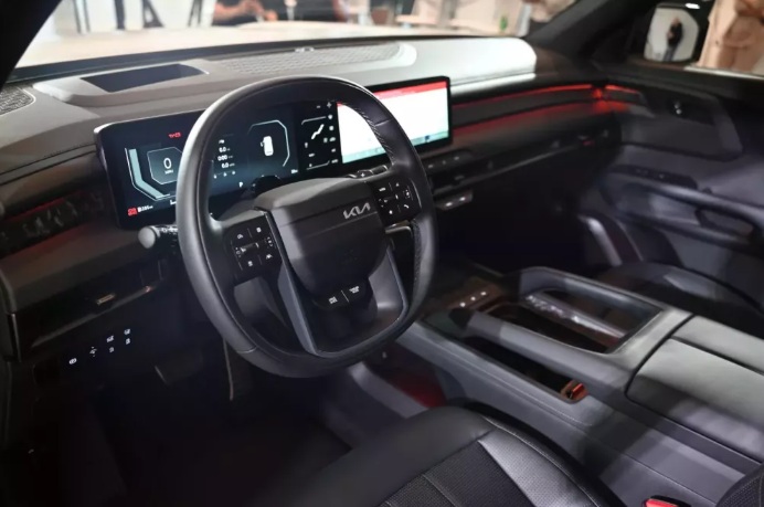 xehay_att20telluride_121125_6