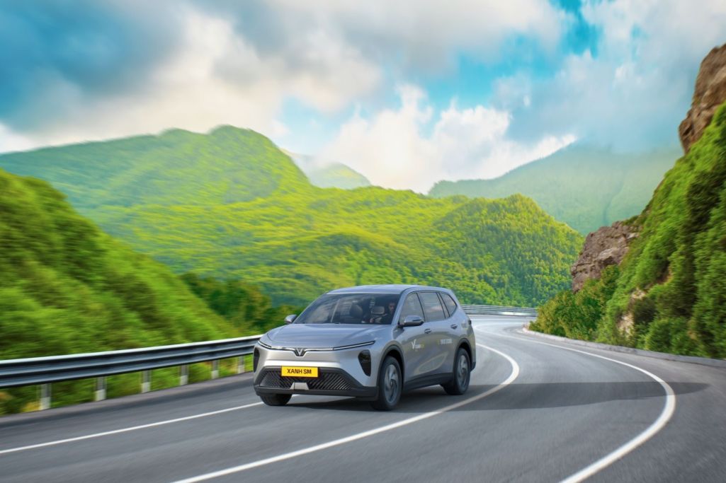 xehay_limo20green_211125_2