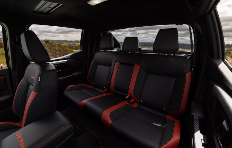 xehay_navara202026_201125_5