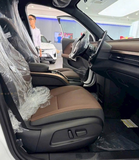 xehay_vf20620plus20limited_071125_3