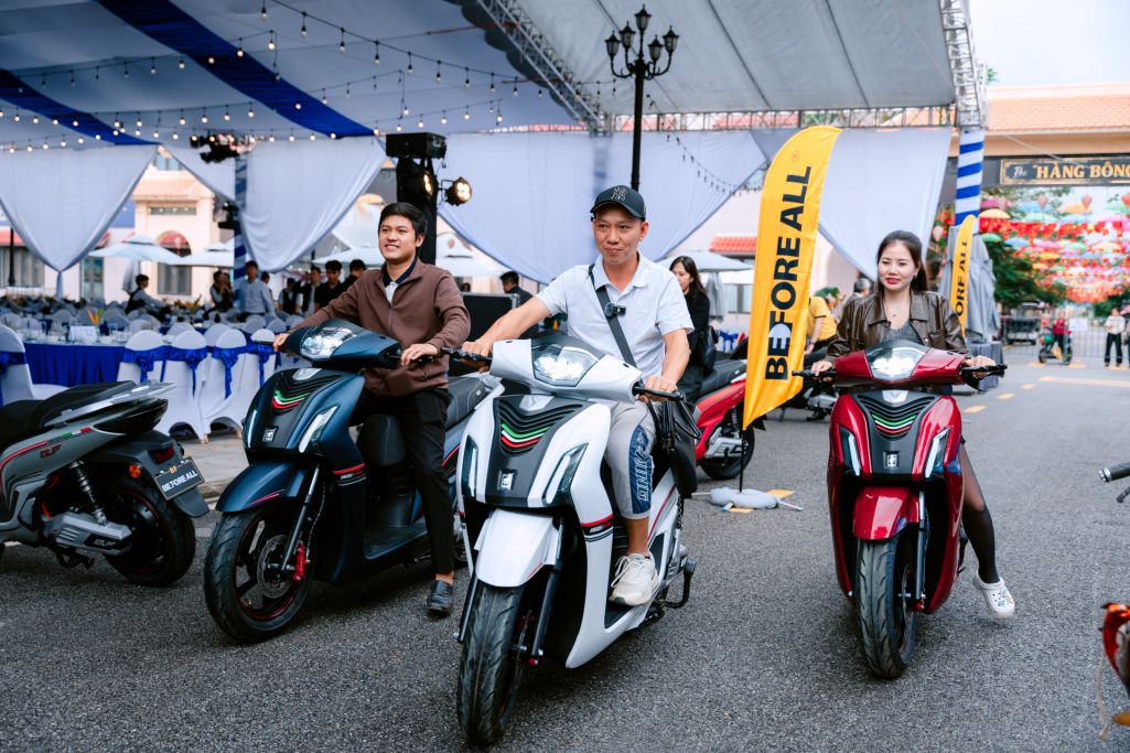 xehay_xe20dien20bf_041125_2