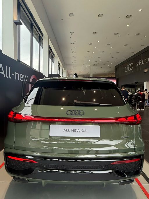xehay_audi20q5_041225_1