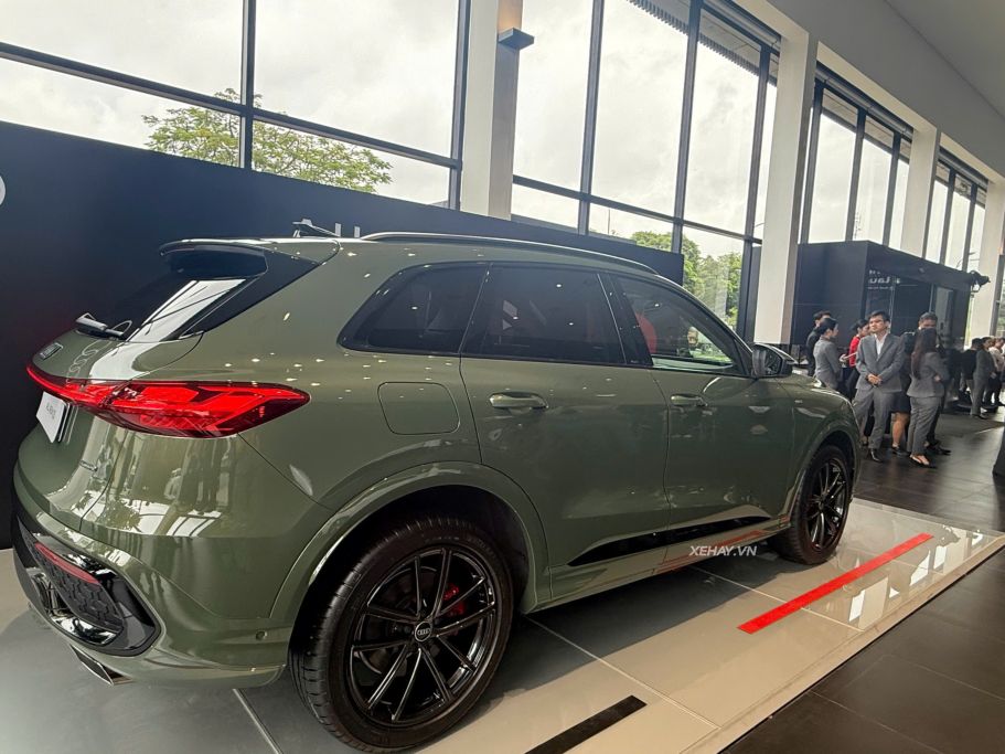 xehay_audi20q5_041225_16