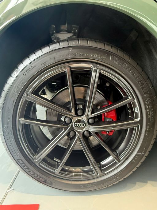 xehay_audi20q5_041225_2