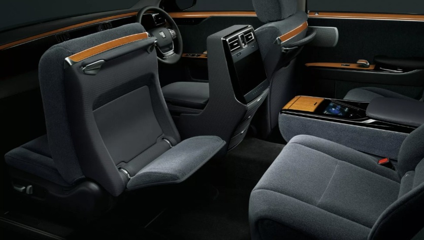 xehay_century202026_031225_3