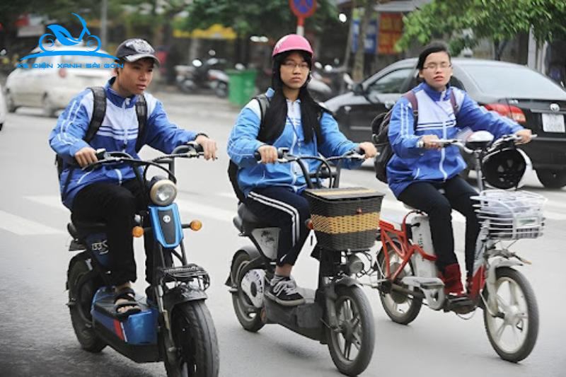 Cách chọn xe đạp điện đúng luật cho học sinh