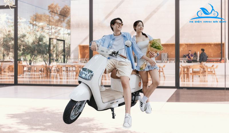 Nên mua xe máy điện ở đâu?