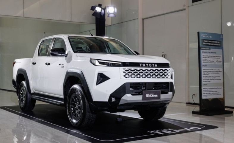 xehay_hilux20dat20truoc_090126_6