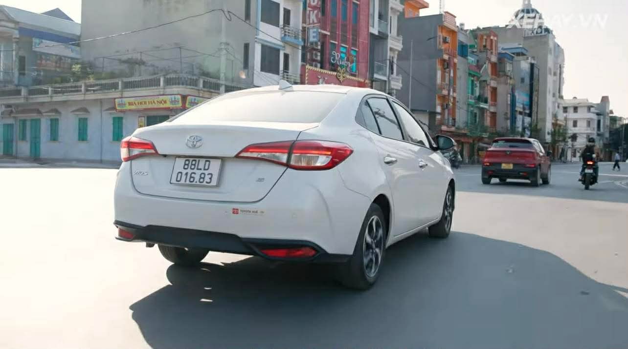 83e7eec4fce4a17b46d6e8d3cfc041d3