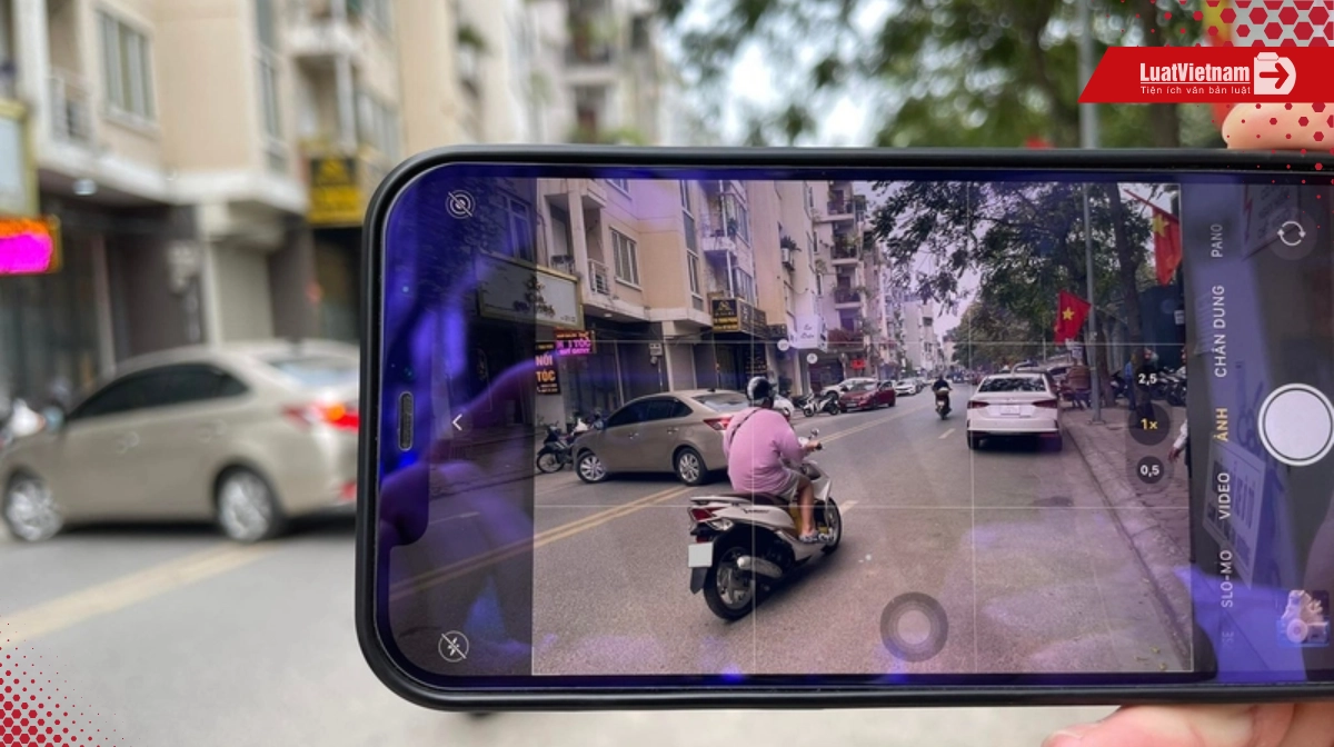 Hướng dẫn cách gửi video vi phạm giao thông để nhận 5 triệu đồng Hướng dẫn cách gửi video vi phạm giao thông để nhận 5 triệu đồng