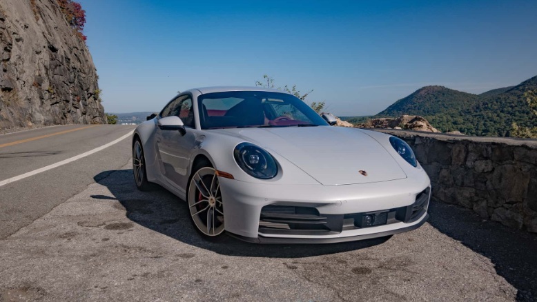 xehay_carrera20s_010126_5