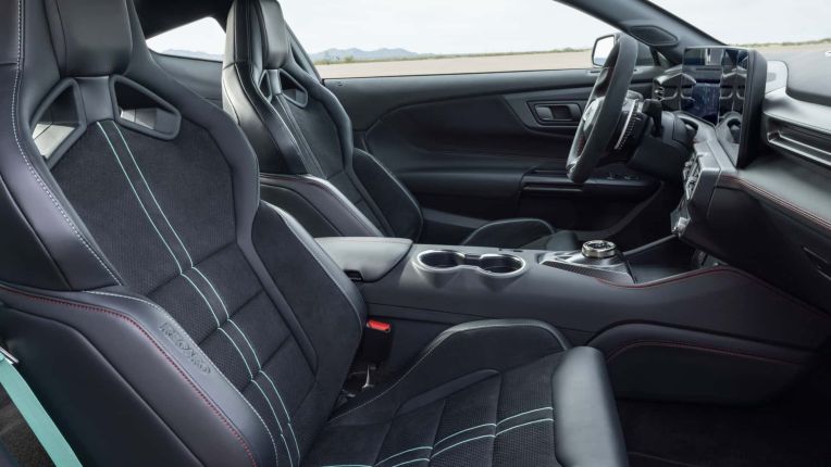 xehay_ford20mustang_100326_3