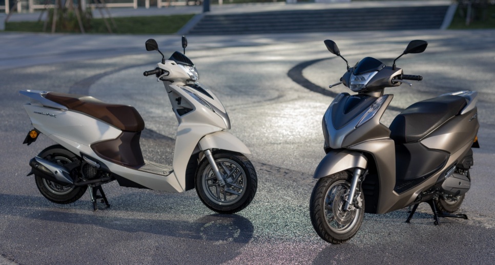 xehay_honda20xe20moi_230226_3