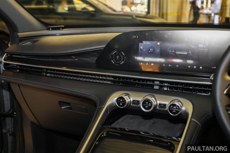 xehay_omoda20c920phev_180326_7