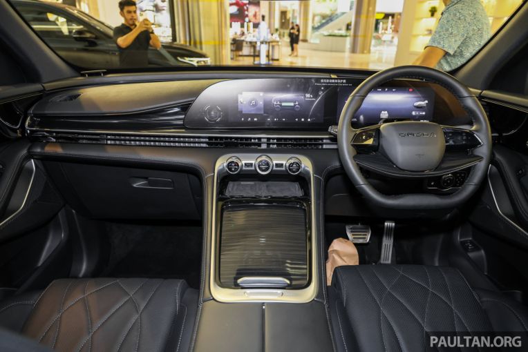 xehay_omoda20c920phev_180326_8