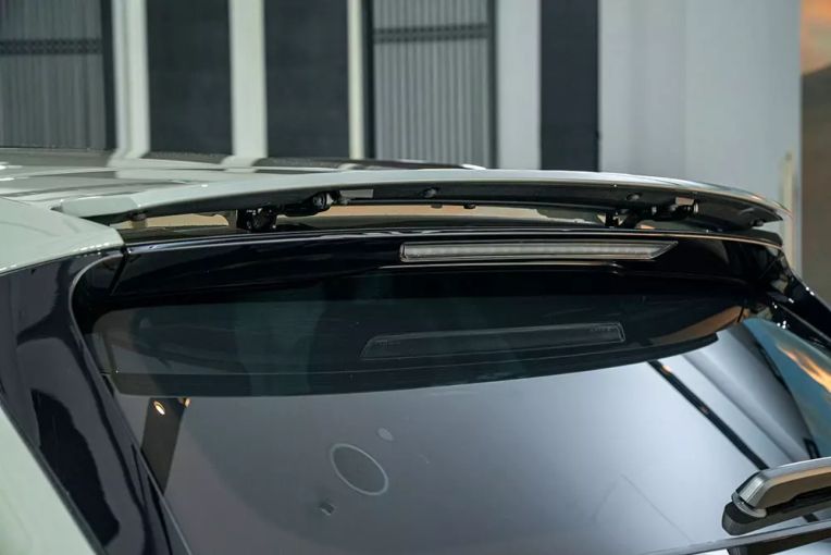 xehay_porsche20cayenne20electric20tl_260326_12