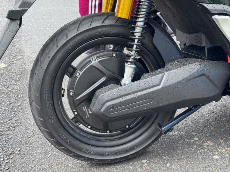 xehay_vinfast20viper_180326_2