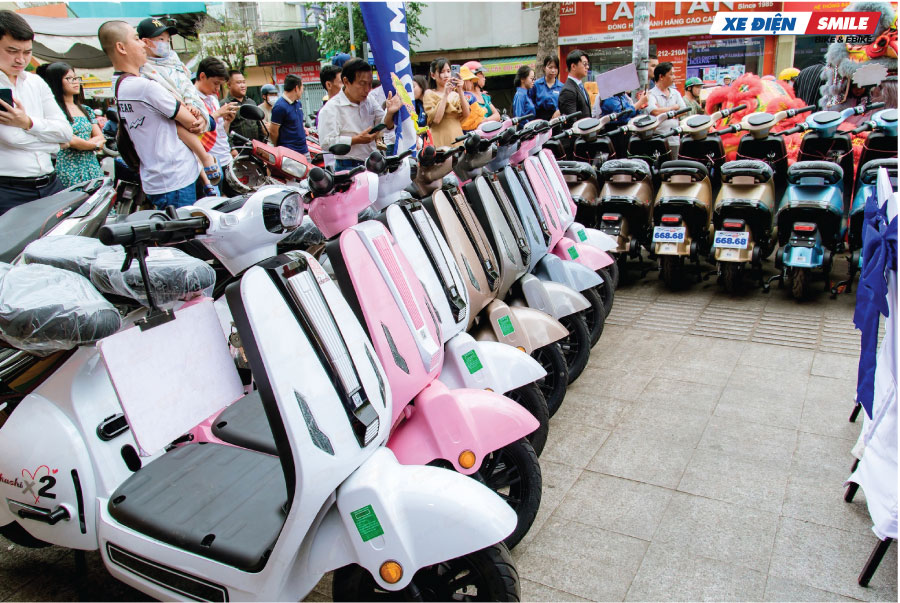 xe-dien-takashi-x2-plus-chinh-hang-455a0d17-0a41-4001-a34f-2d98c445724a Tiện ích và công nghệ nổi bật trên Takashi X2 Plus