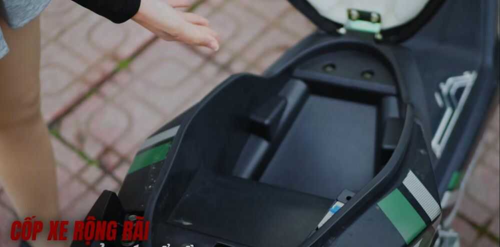 cốp xe máy điện xman neo dibao