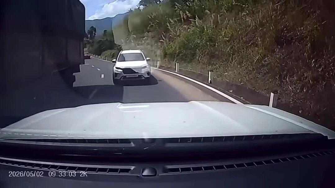 'Cú vượt trên đèo và cái bẫy người trước làm được'