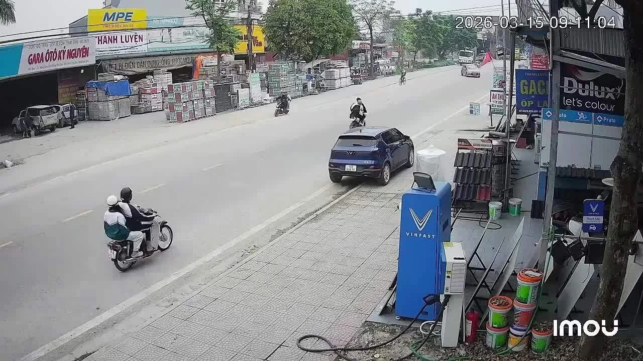 Khi phụ huynh trao 'vũ khí giao thông' cho con trẻ