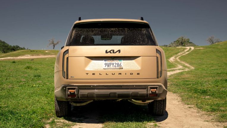 xehay_kia20telluride202027_190326_11-1